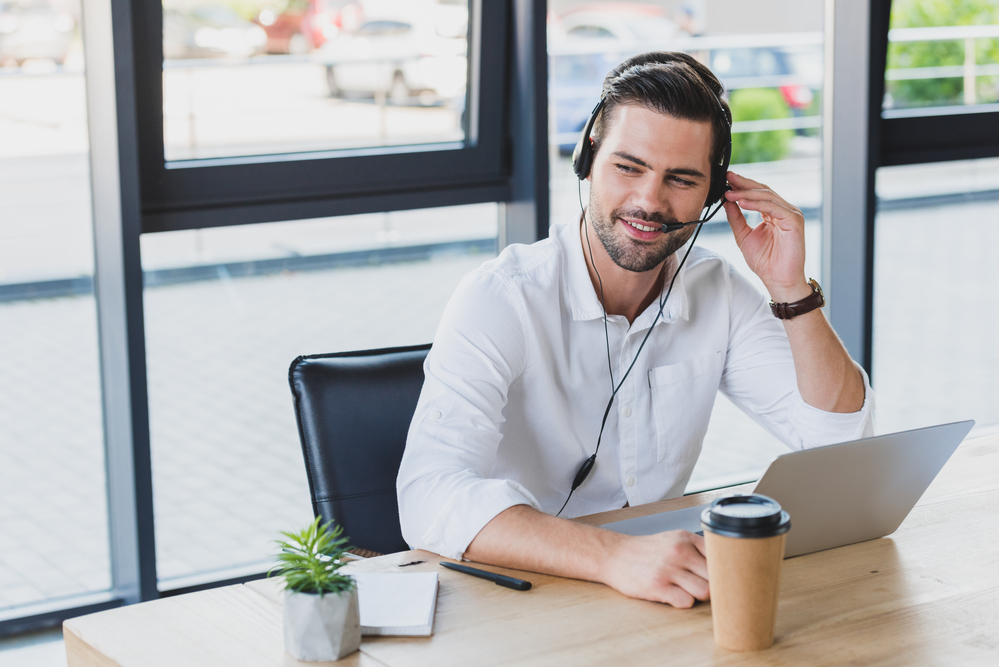 10 dicas para você melhorar as vendas do seu callcenter (Foto: Depositphotos_207859850_s-2019)